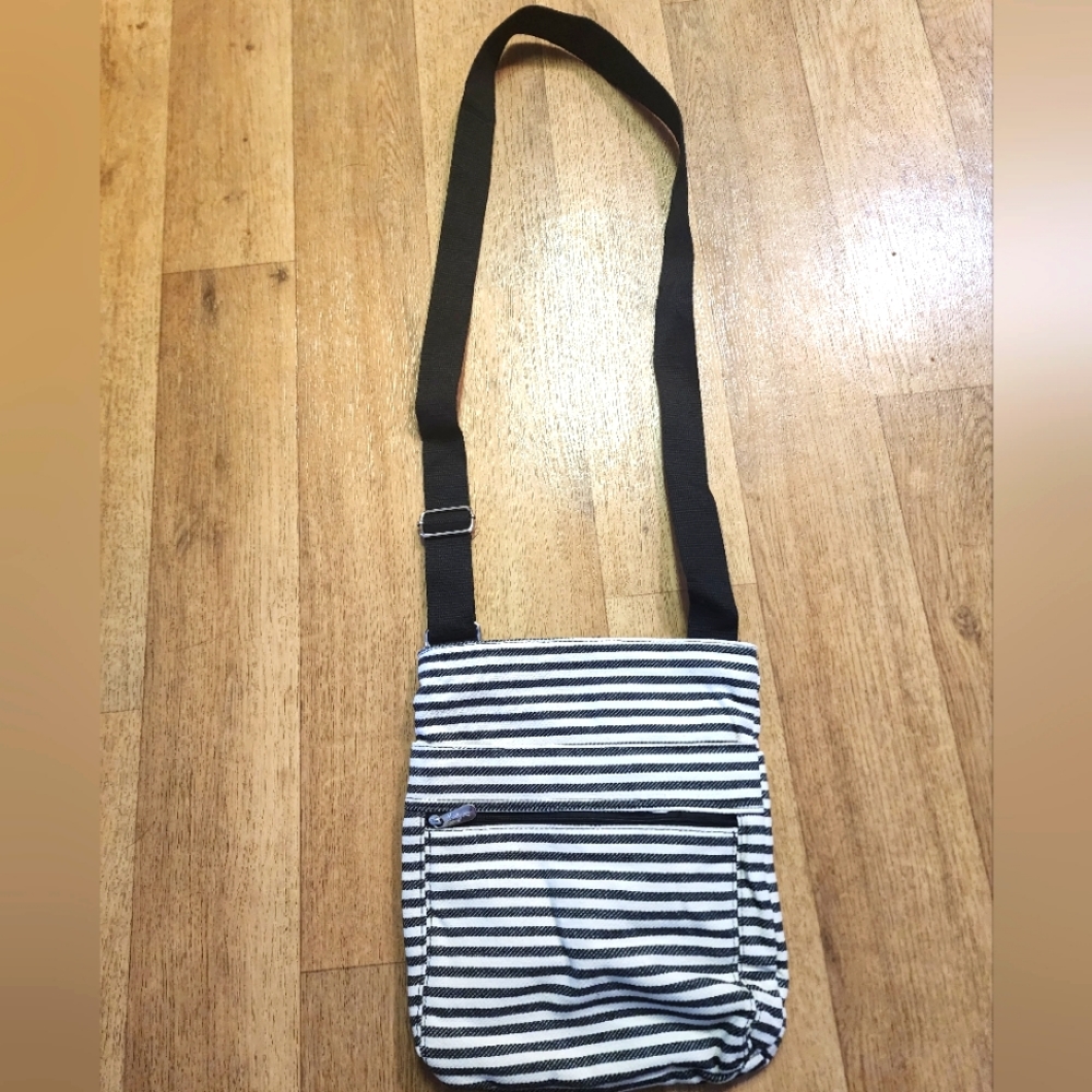 Thirty-One Twill Striped Shoulder Bag/Purse